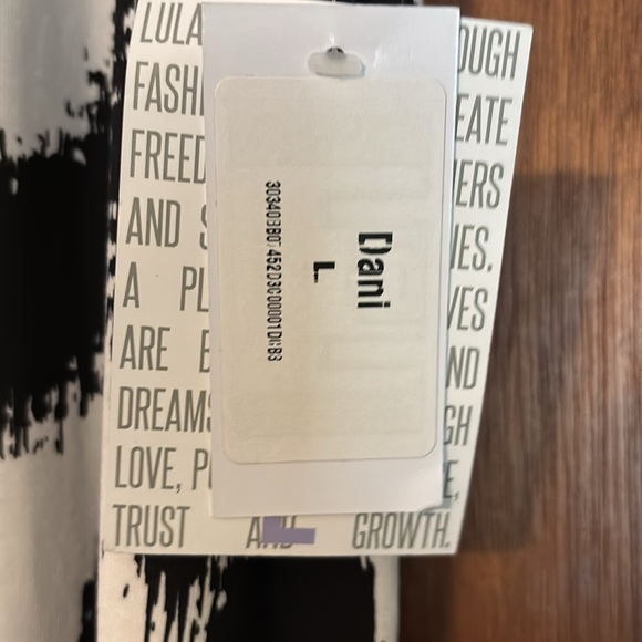 Black and White Lula roe Dani  Zigzag Maxi Dress - Picture 2 of 3